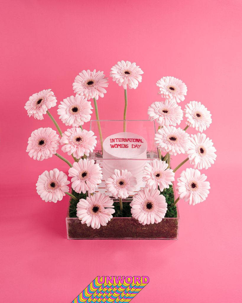 UN01 - Pink | White Flower 